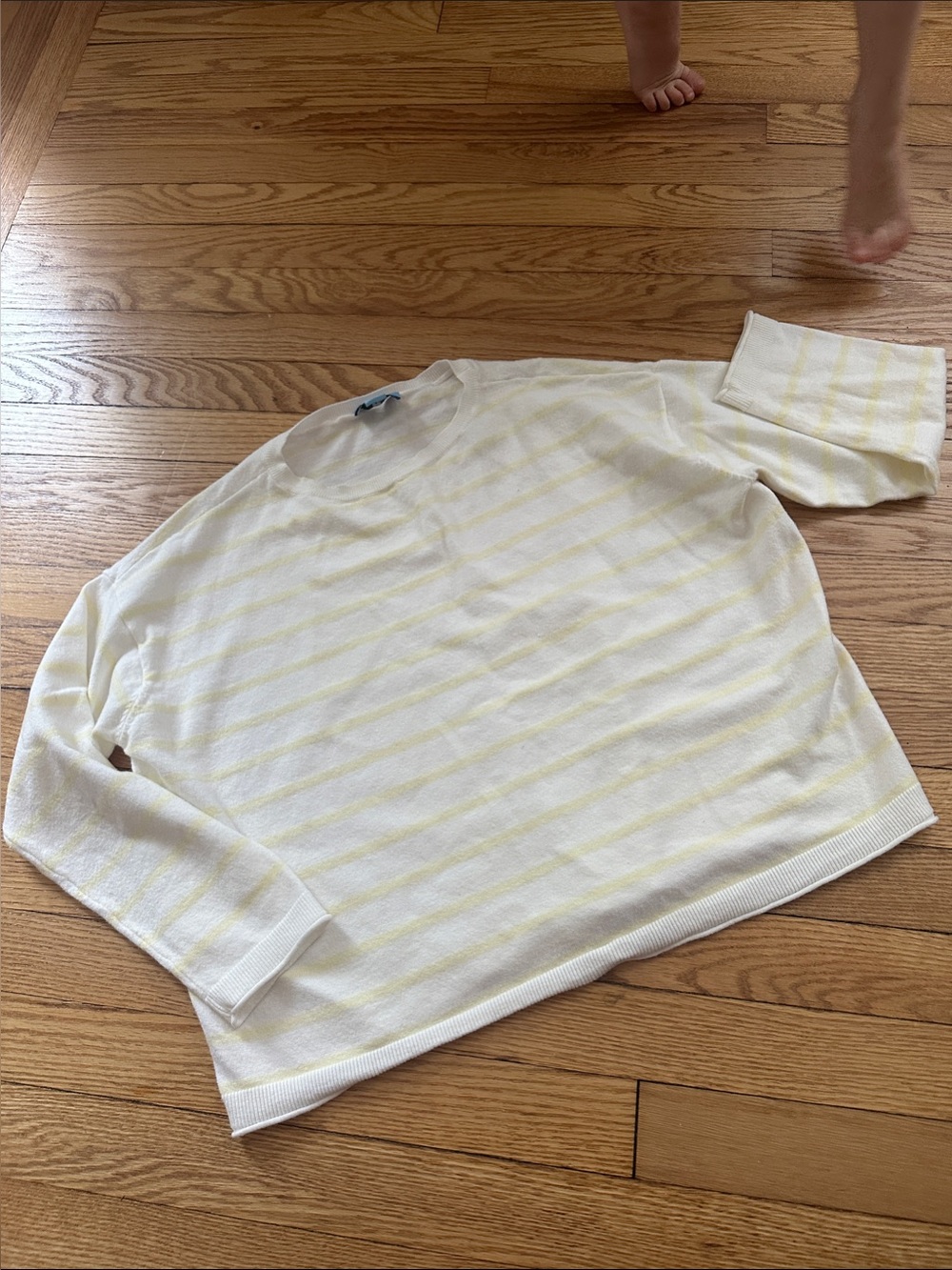 CeCe White Sweater with Pale Yellow Stripes